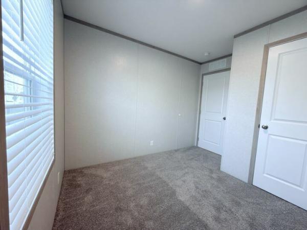 2025 Clayton-Wakarusa Mobile Home