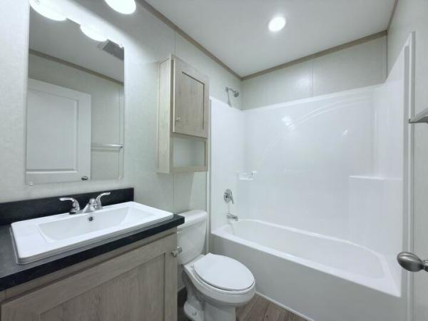 2025 Clayton-Wakarusa Mobile Home