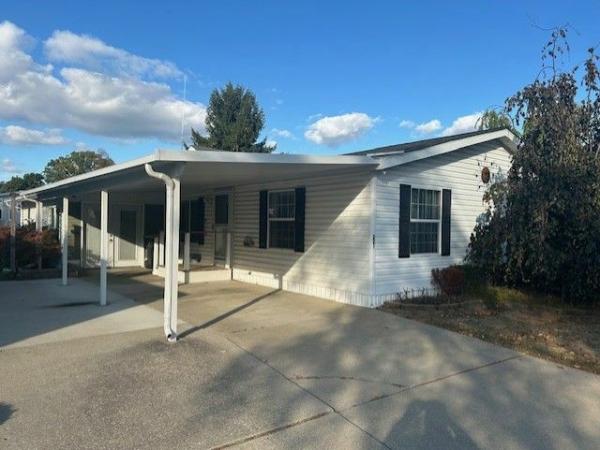 Photo 1 of 2 of home located at 221 Toucan #221 Rochester Hills, MI 48309