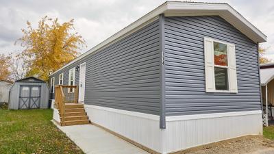 Mobile Home at 114 Virginia Ave Lot 114Va Elyria, OH 44035