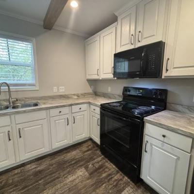 Mobile Home at 105 Andrew Ave Troy, AL 36079