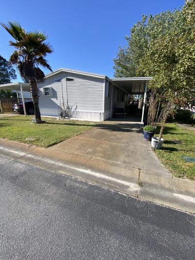 Photo 3 of 40 of home located at 9860 Brandywine Dr Navarre, FL 32566