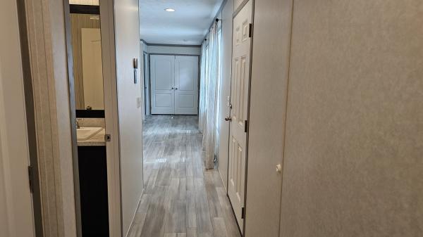 2025 Clayton 5216-4209 Adrenaline  Home