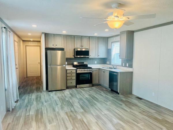 2025 Clayton 5216-4209 Adrenaline  Home