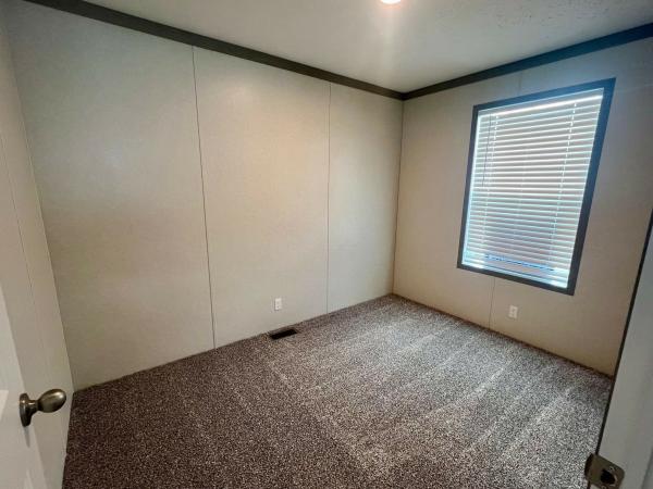 2025 Clayton 5216-4209 Adrenaline  Home