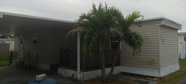 Photo 1 of 2 of home located at 7403 46th Ave. N. Lot 193 Saint Petersburg, FL 33709
