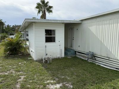 Photo 4 of 8 of home located at 37 Fleetwood Avenue Debary, FL 32713