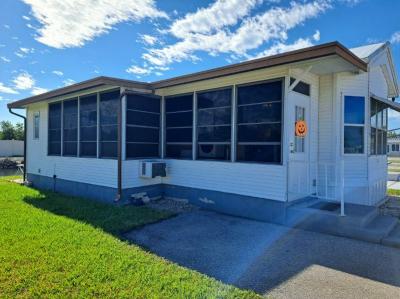 Photo 3 of 8 of home located at 3701 Baynard Drive Lot J36 Punta Gorda, FL 33950