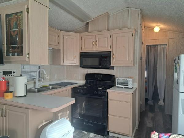 1993 VILL  Home