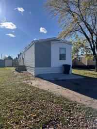 2025 Champion CHPR-1676H32P06 Manufactured Home