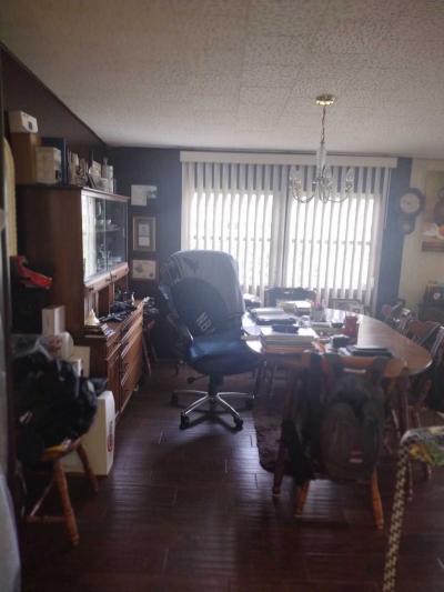 Photo 4 of 8 of home located at 2524 Rector Ave. Orlando, FL 32818