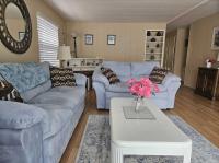 1972 SUNH Manufactured Home