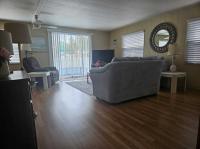 1972 SUNH Manufactured Home