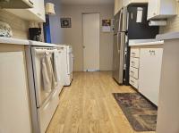 1972 SUNH Manufactured Home