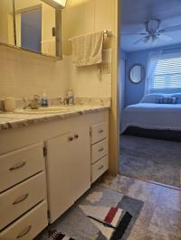 1972 SUNH Manufactured Home