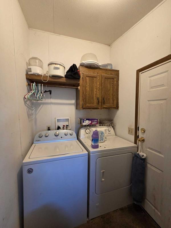 1988 Stoneridge Manufactured Home