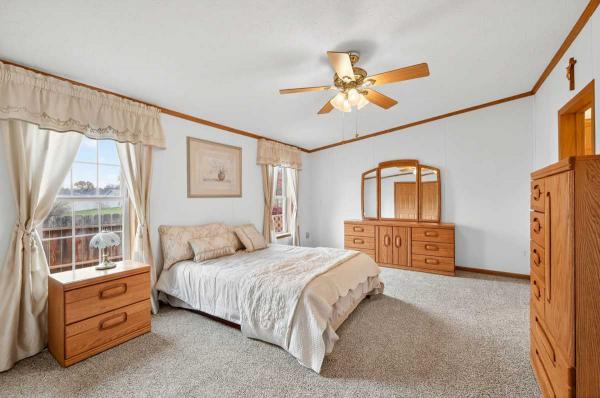 2005 Redmond Mobile Home