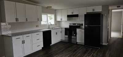 Mobile Home at 130 Highview Rd Rockford, MN 55373