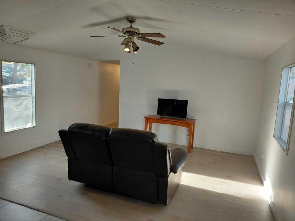 1995 Sky Cut Manufactured Home