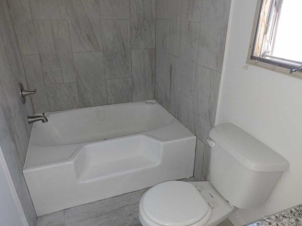 1995 Sky Cut Manufactured Home