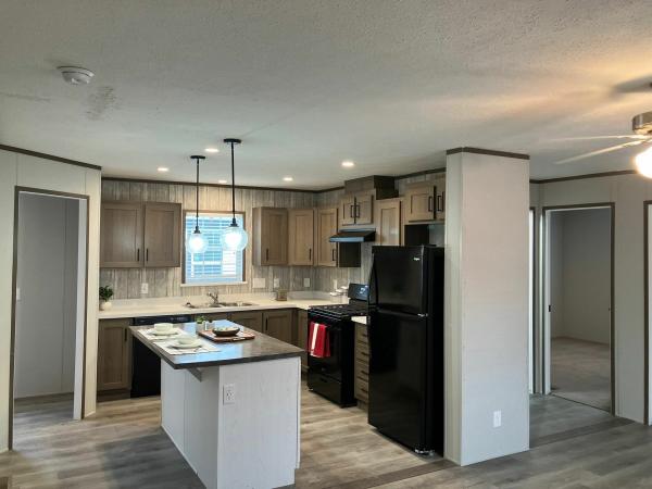 2024 Champion Home Builders, Inc. mobile Home