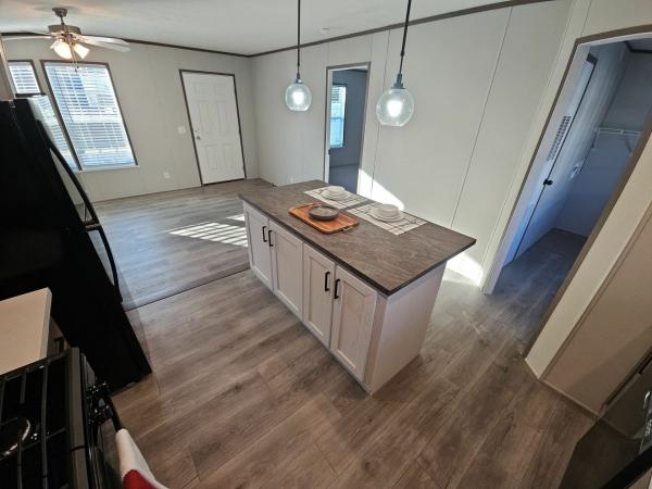 2024 Champion Home Builders, Inc. mobile Home