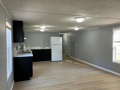 Photo 3 of 13 of home located at 28 Loraine Drive Galesburg, IL 61401