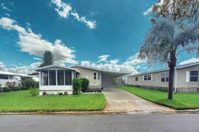 Mobile Home at 8212 Lemonwood Dr N Ellenton, FL 34222