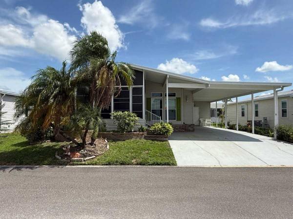 Photo 1 of 2 of home located at 120 Heather Lane Parrish, FL 34219