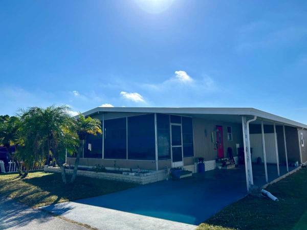 1976  Mobile Home For Sale