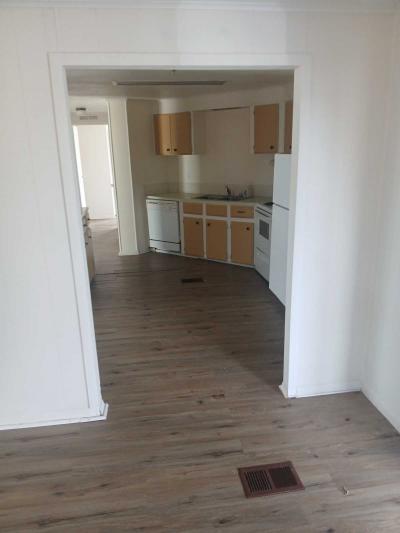 Photo 5 of 8 of home located at 8775 20th Street, Lot 409 Vero Beach, FL 32966