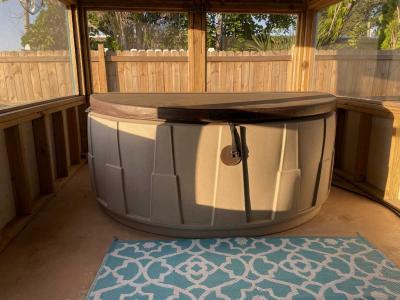 Photo 8 of 17 of home located at 1259 Flamingo Dr. Englewood, FL 34224