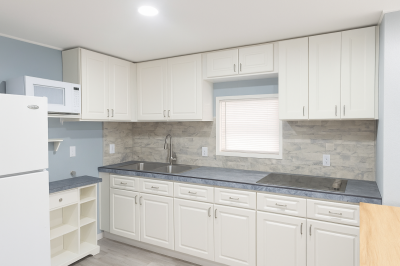 Photo 3 of 38 of home located at 601 Starky Rd Largo, FL 33771