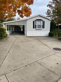 Commodore Mobile Home