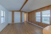 1985 Champion Manufactured Home