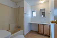 1985 Champion Manufactured Home