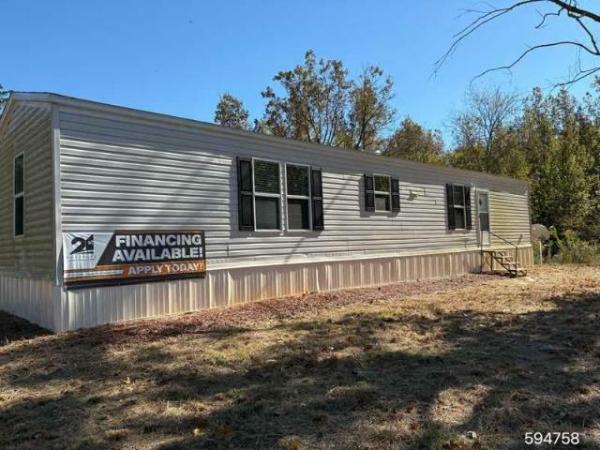 Photo 1 of 2 of home located at 297 County Road 4210 Simms, TX 75574