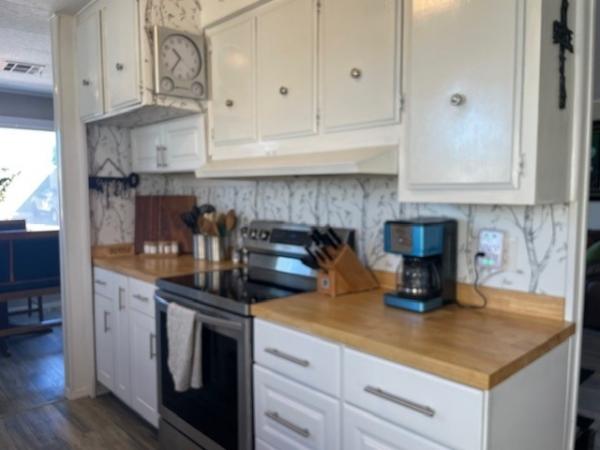 1973 Cavco Manufactured Home