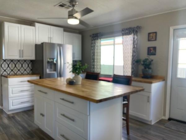 1973 Cavco Manufactured Home