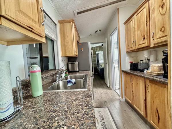 1989 Cavco Manufactured Home