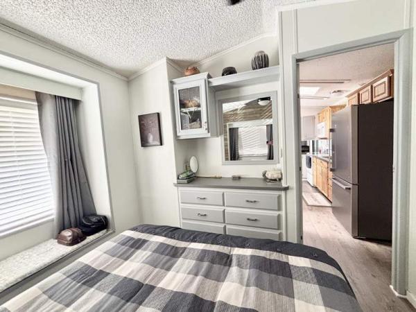 1989 Cavco Manufactured Home