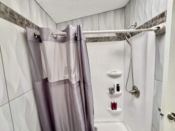 1989 Cavco Manufactured Home