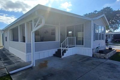 Photo 3 of 15 of home located at 37811 Chancey Rd. 246 Zephyrhills, FL 33541