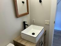 1997 HollyPark Manufactured Home