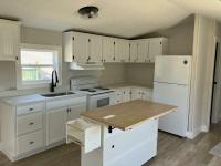 1997 HollyPark Manufactured Home