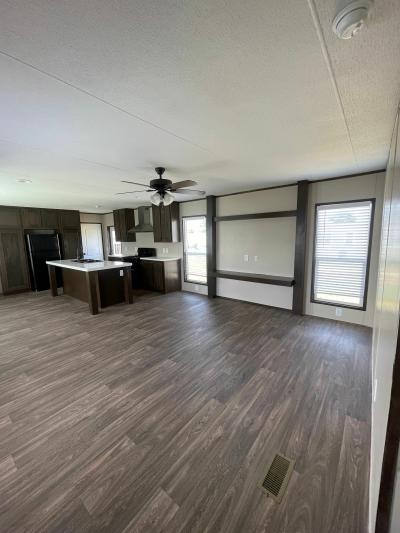 Mobile Home at 7151 Woodlake Pkwy #360 San Antonio, TX 78218