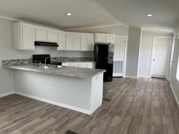 2025 Elliott Mobile Homes Mobile Home For Sale