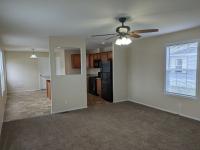 2011 Crest 81SUN16763 Mobile Home