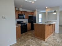 2011 Crest 81SUN16763 Mobile Home