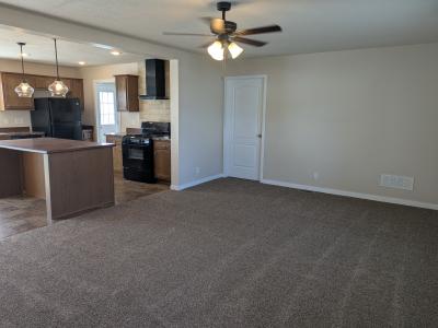 Photo 3 of 13 of home located at 124 Taylor Ct Davison, MI 48423